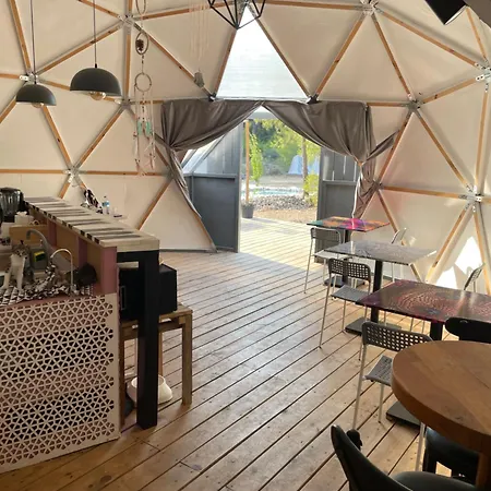 4 Camp&restaurant - Adult Only 豪华帐篷 *
